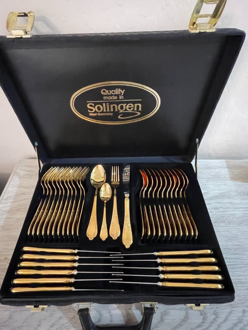 Soligen Gold Flatware Cutlery Full Set 70 Pc Germany Vintage In Case Used Once - Picture 2 of 15